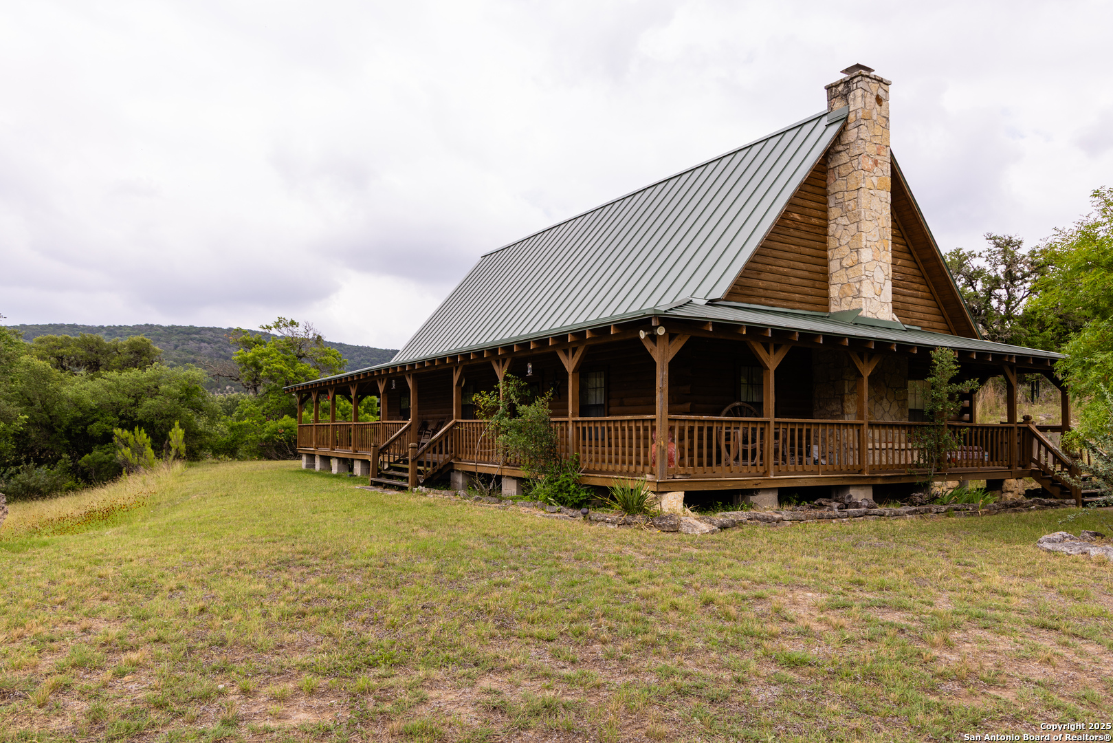 main property photo 5