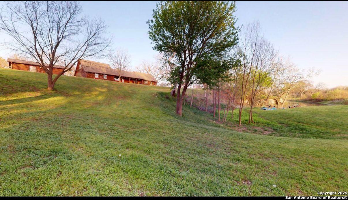 main property photo 15