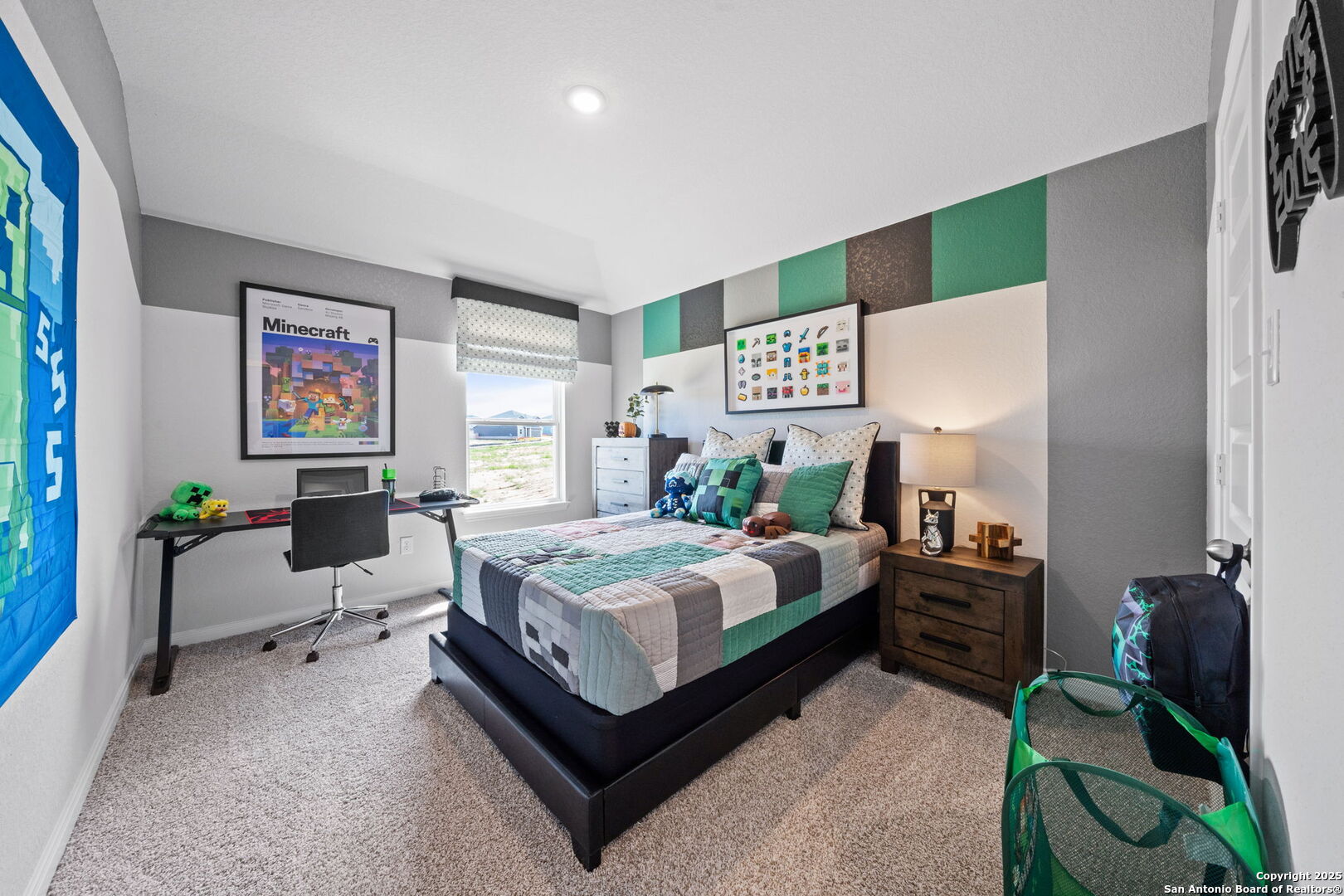 property viewer photo 18