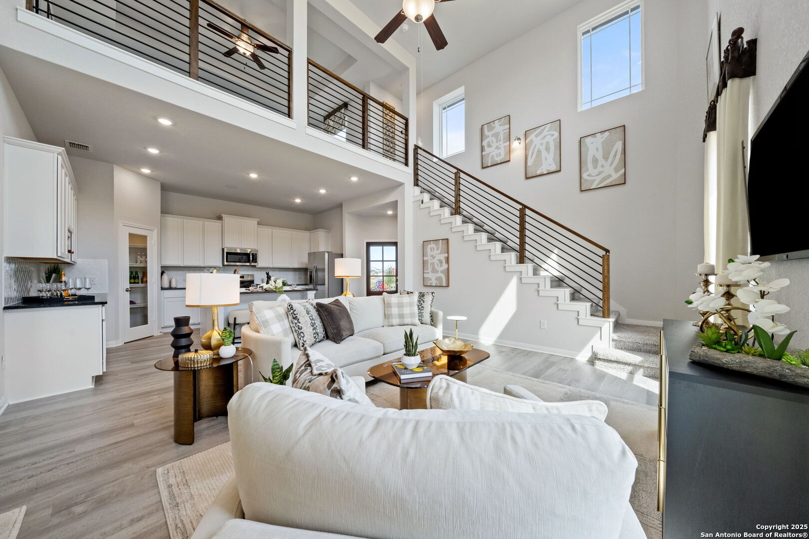 property viewer photo 32