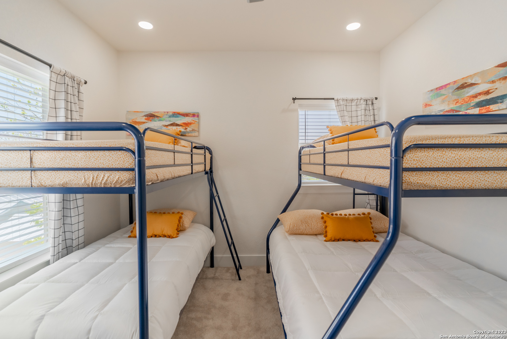 property viewer photo 34