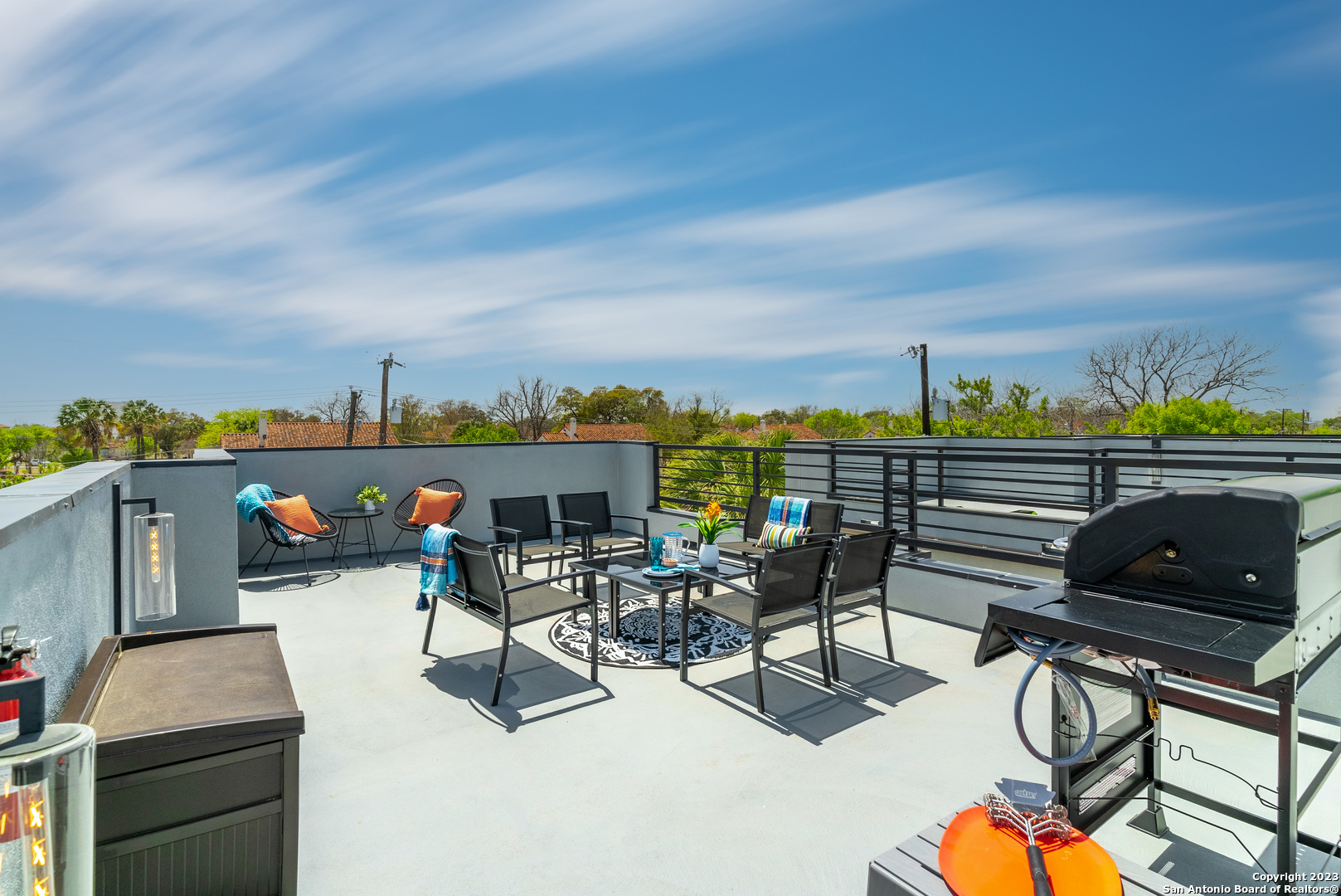 property viewer photo 38