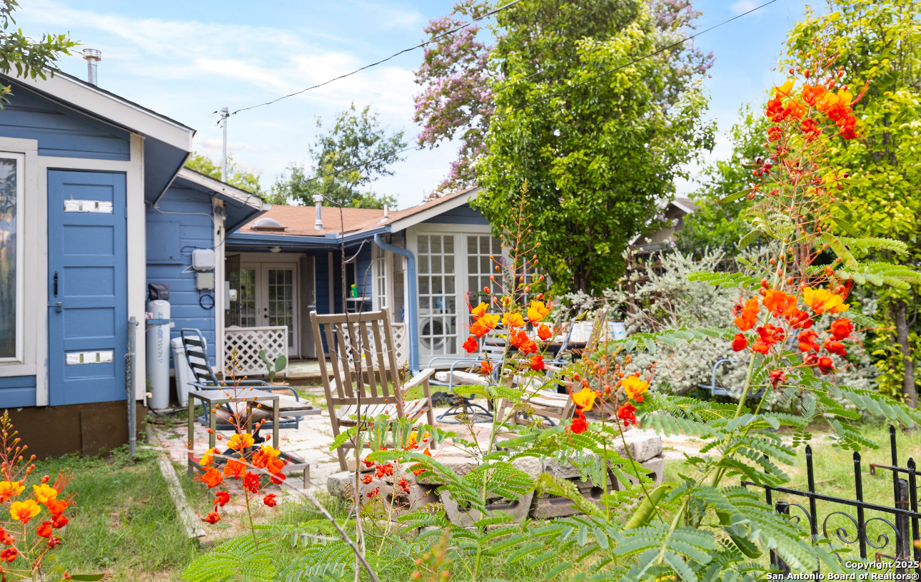 main property photo 10