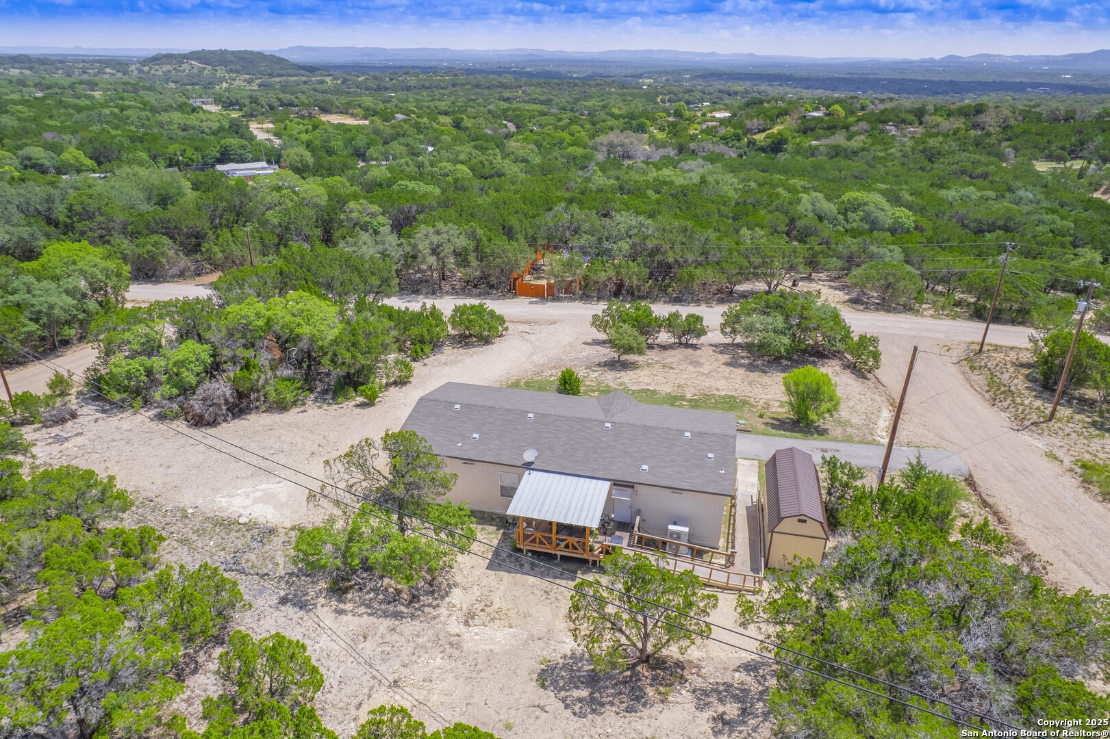 main property photo 33