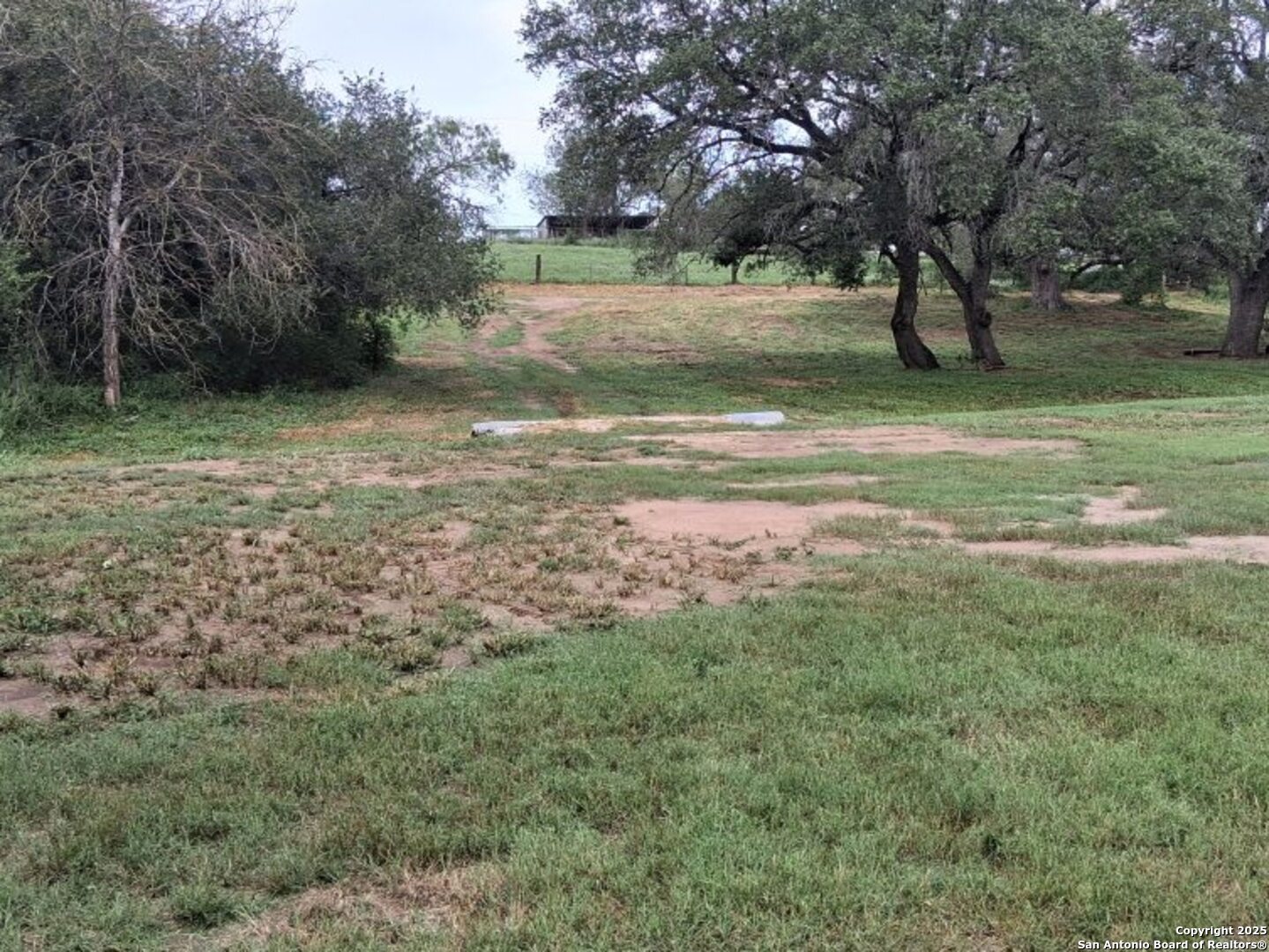 main property photo 9