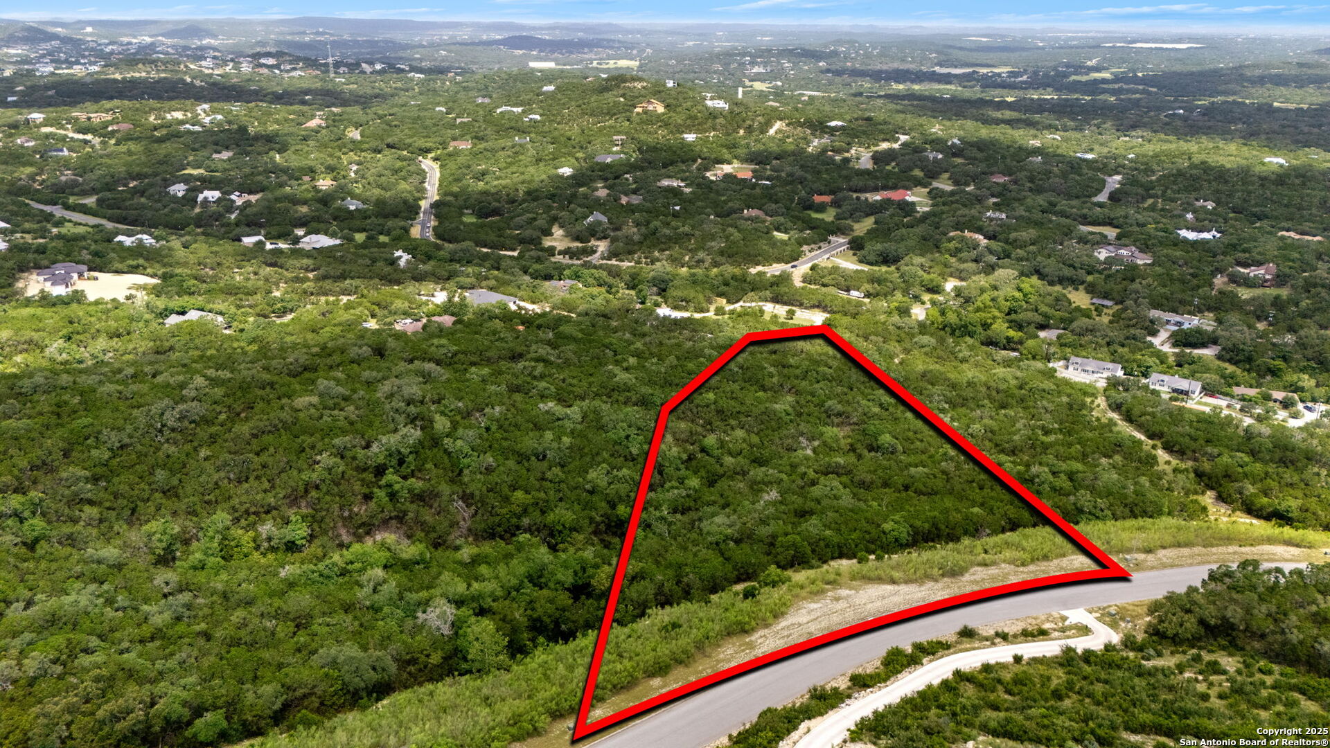 main property photo 9
