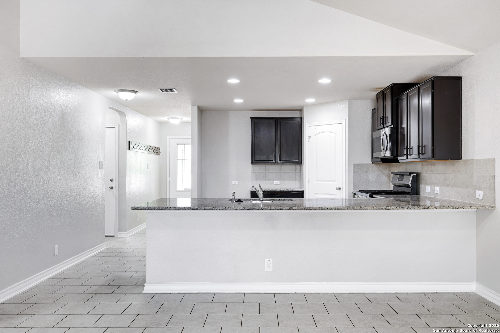 property viewer photo 14