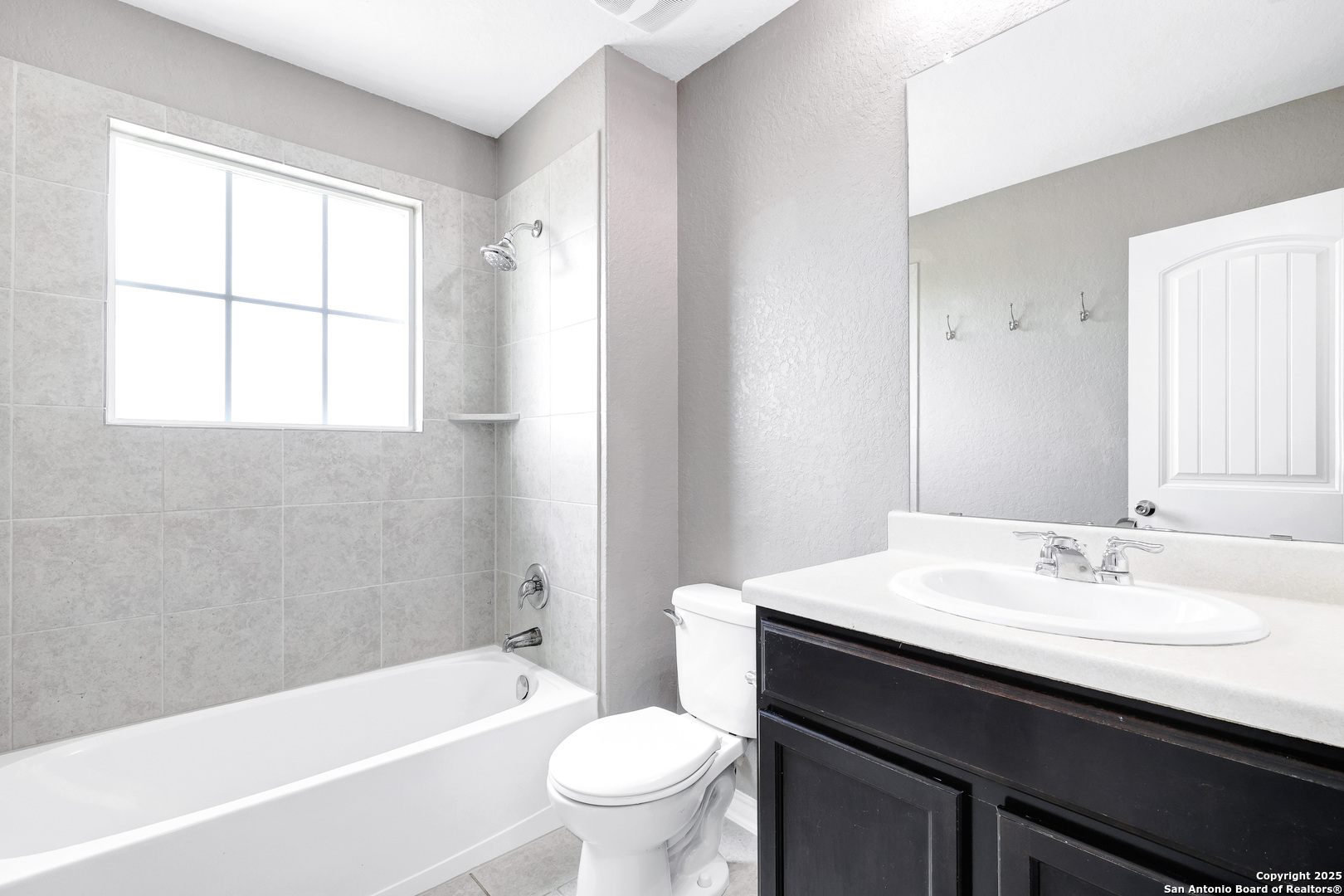 property viewer photo 33