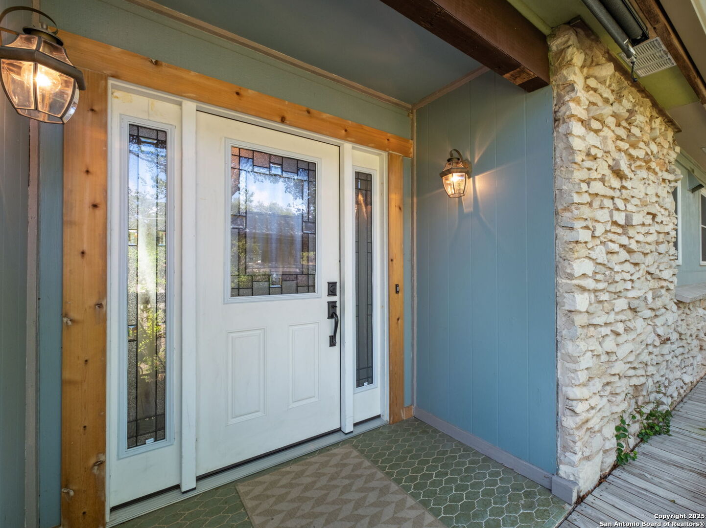 main property photo 12