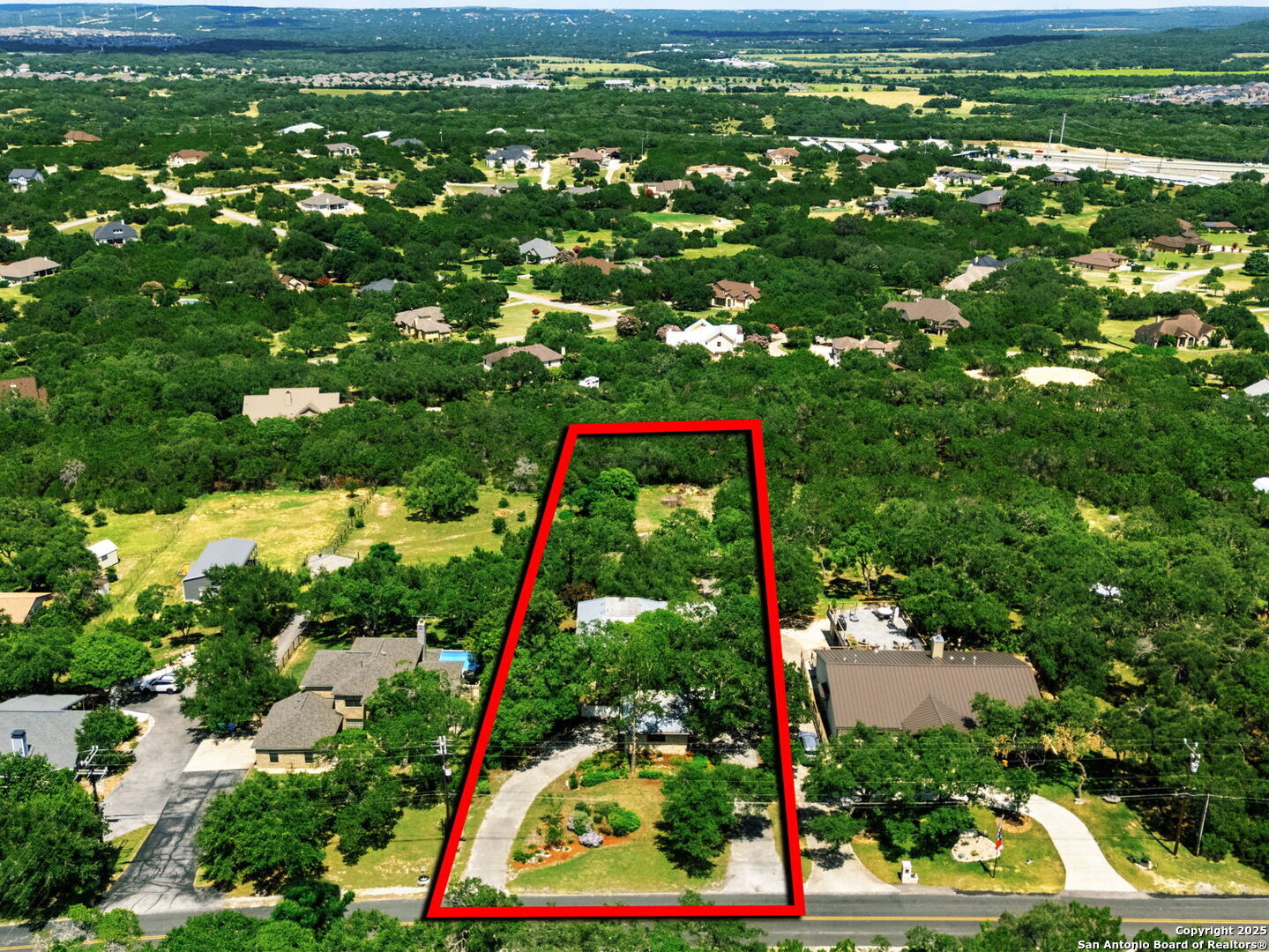 main property photo 4