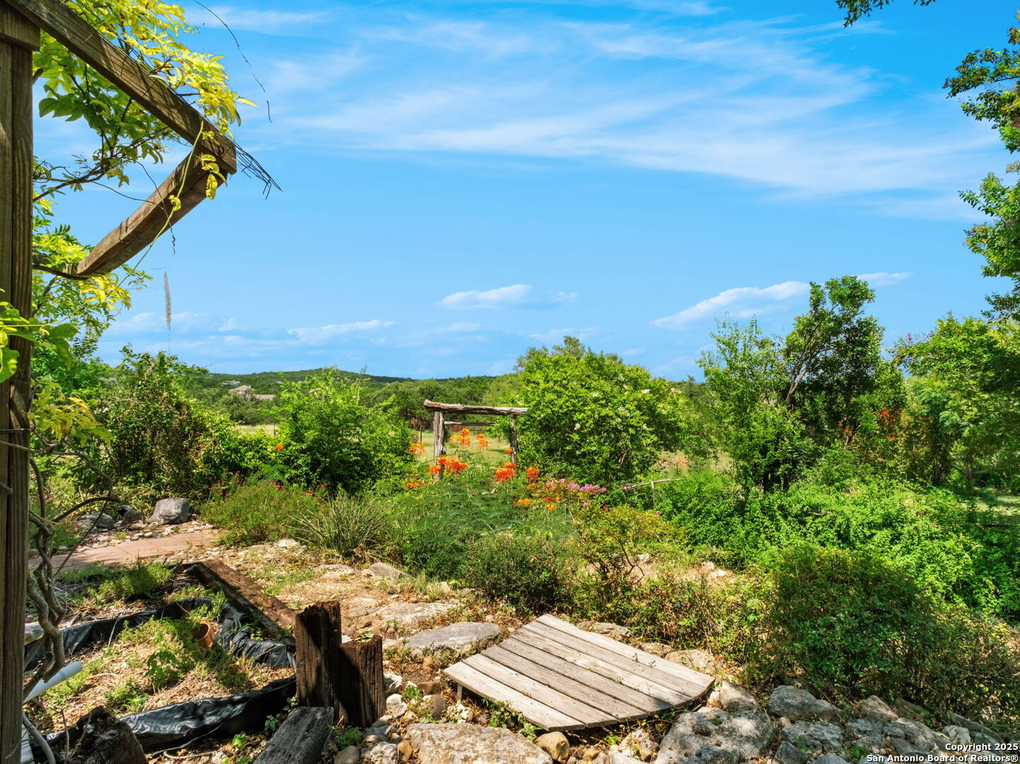 main property photo 42