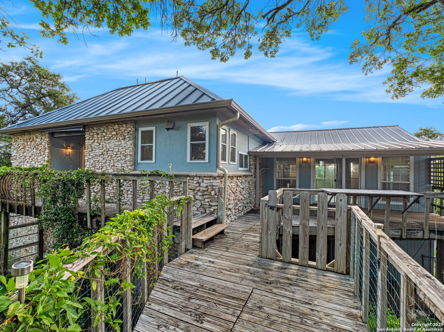 main property photo 46