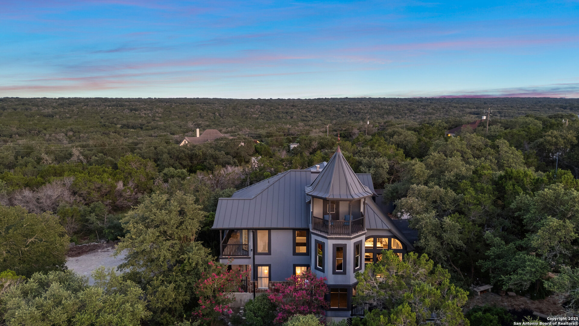 property viewer photo 1