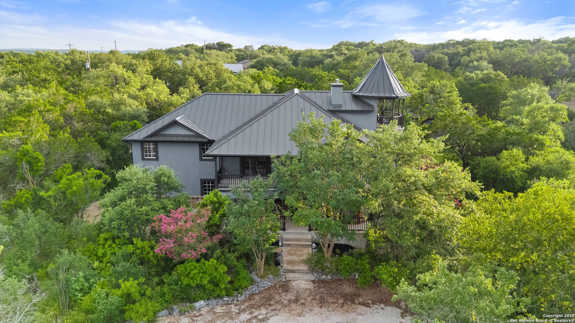 property viewer photo 41