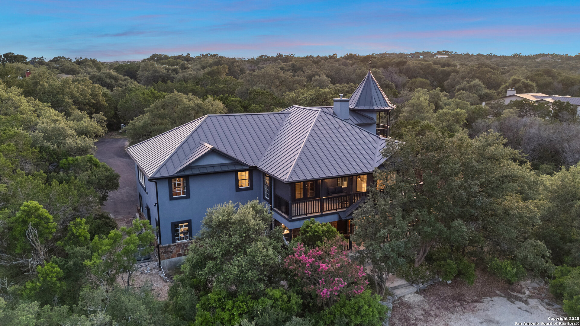 property viewer photo 47