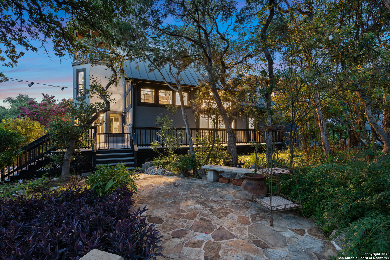 property viewer photo 54