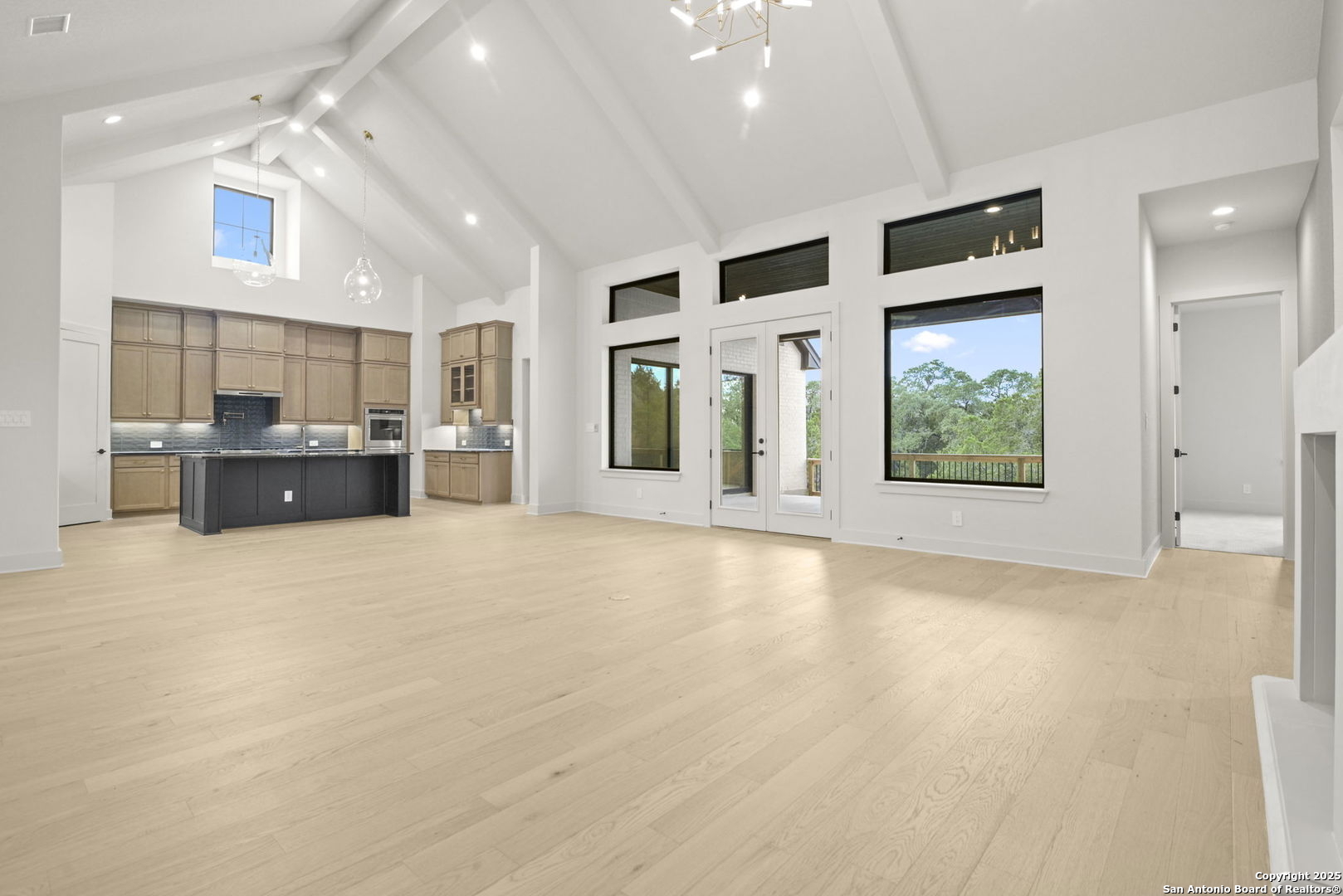 property viewer photo 22