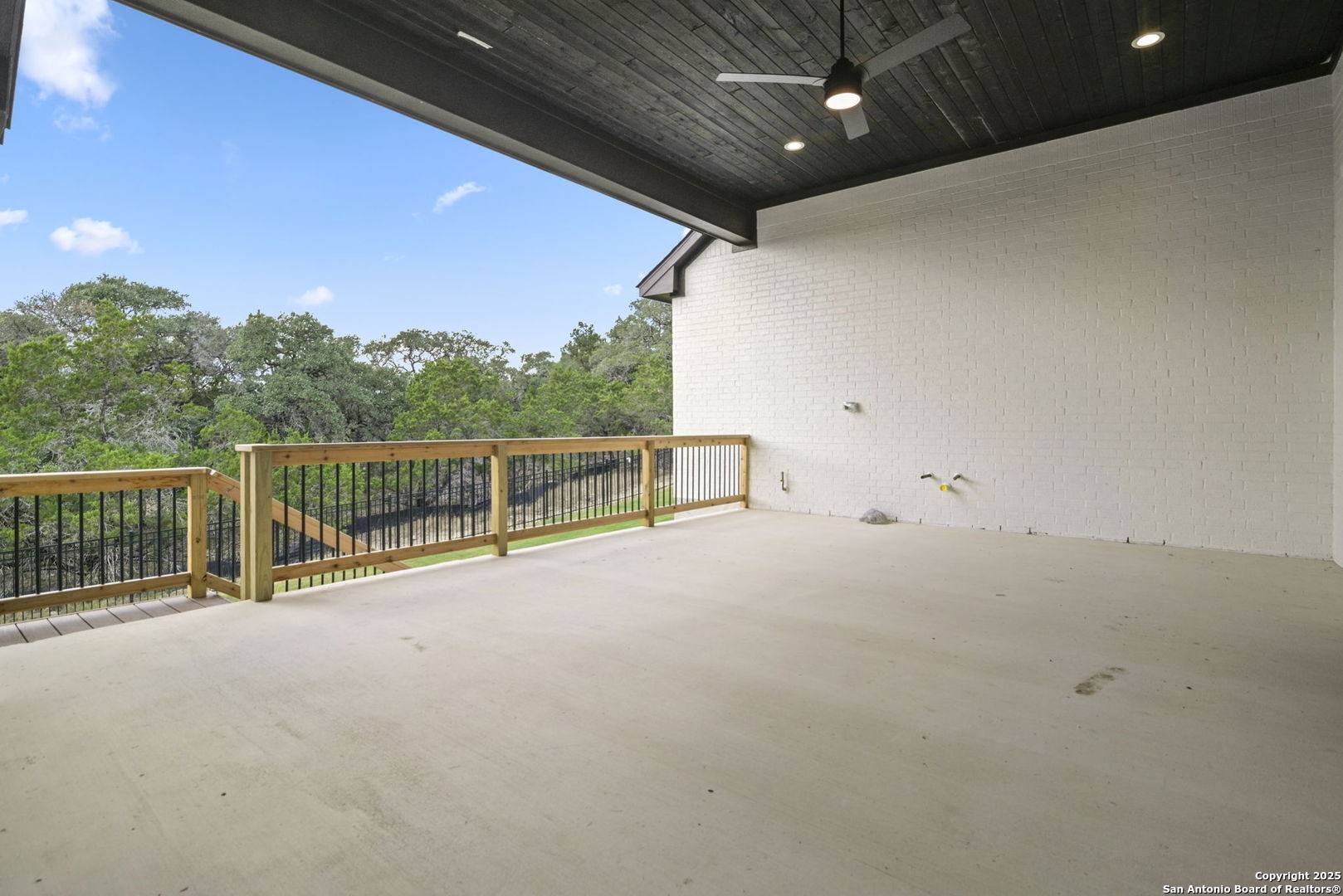 property viewer photo 29