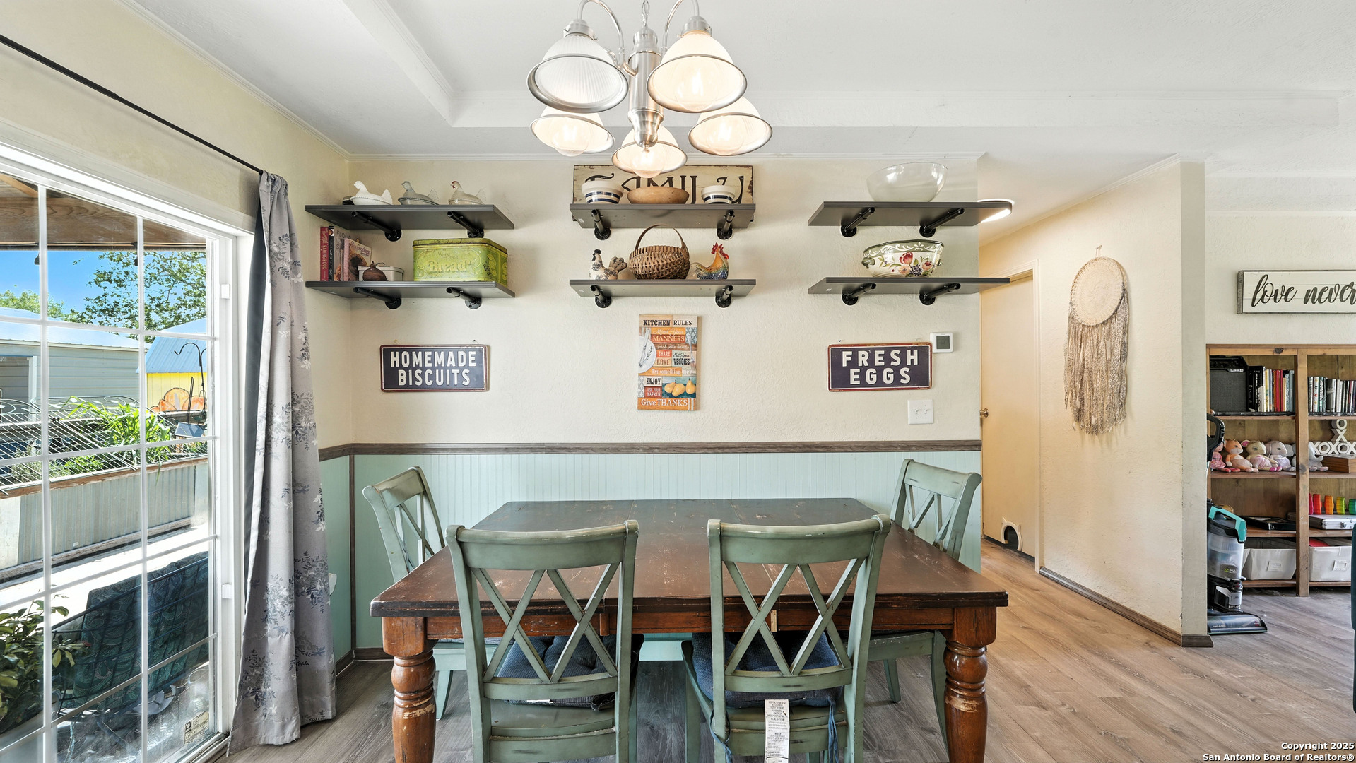 property viewer photo 12