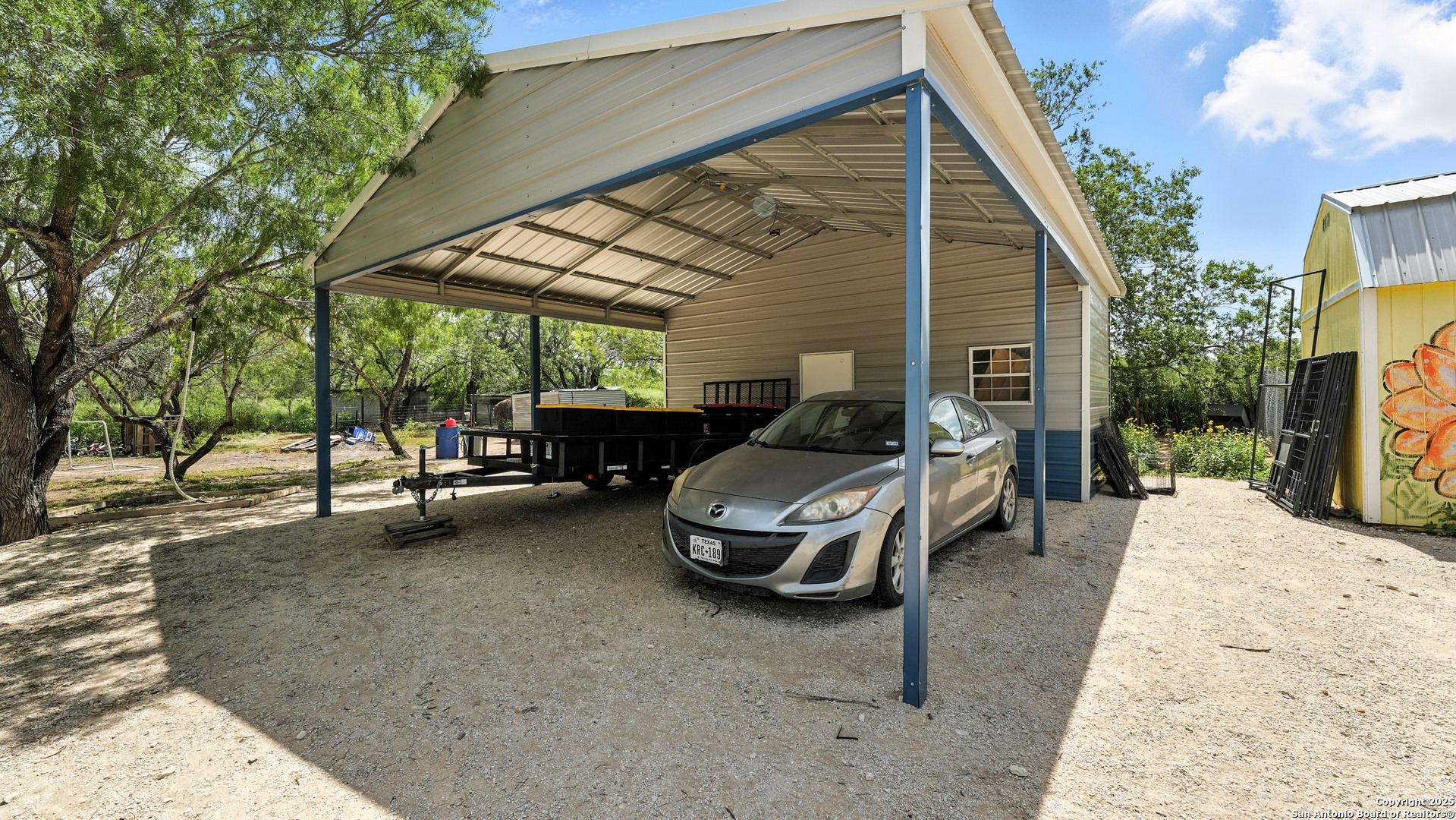 property viewer photo 26