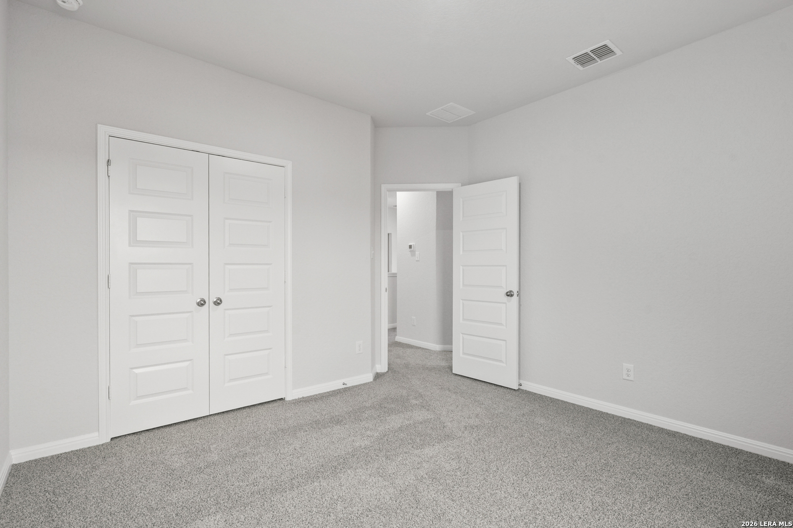 property viewer photo 11