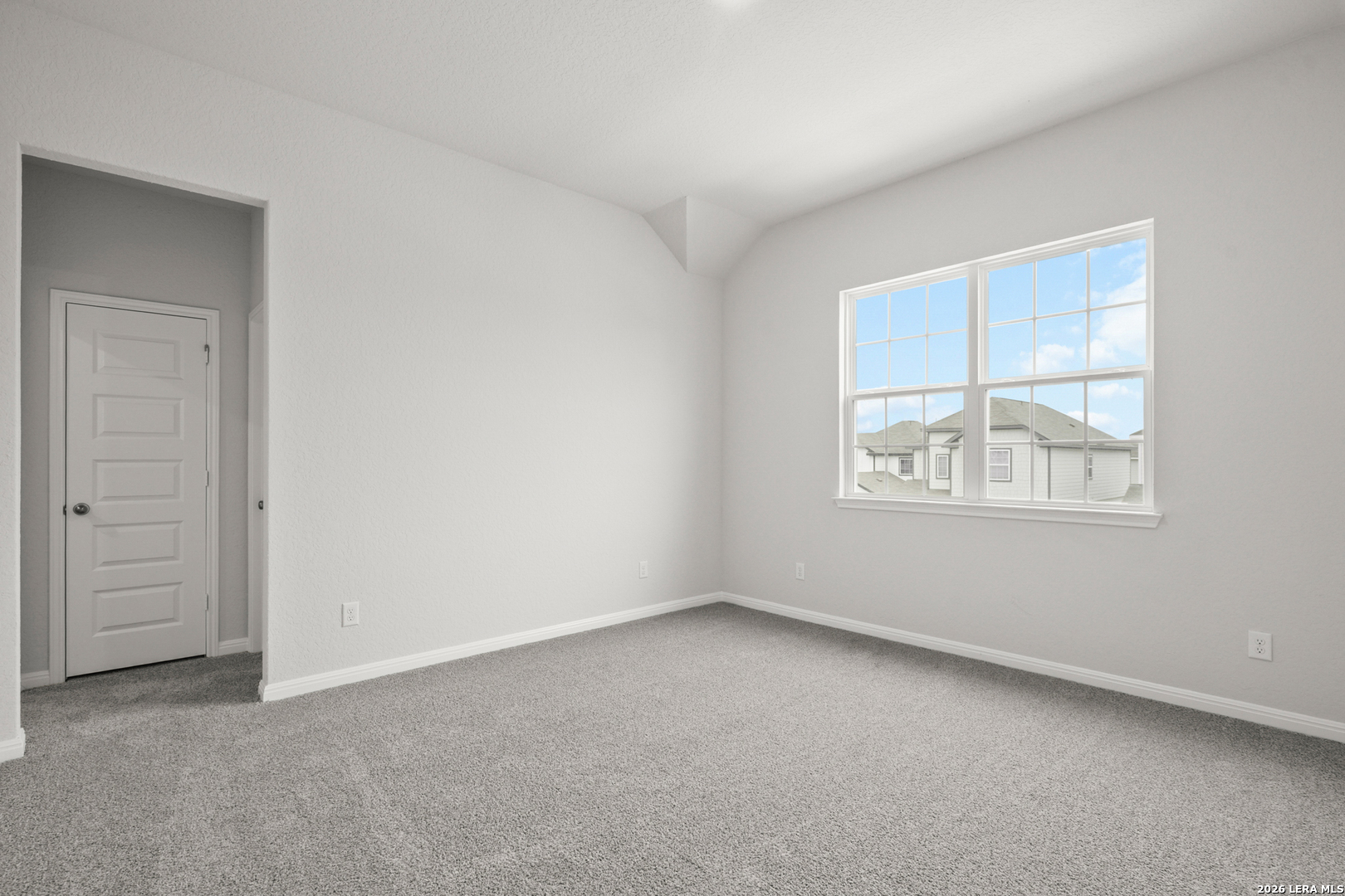 property viewer photo 17