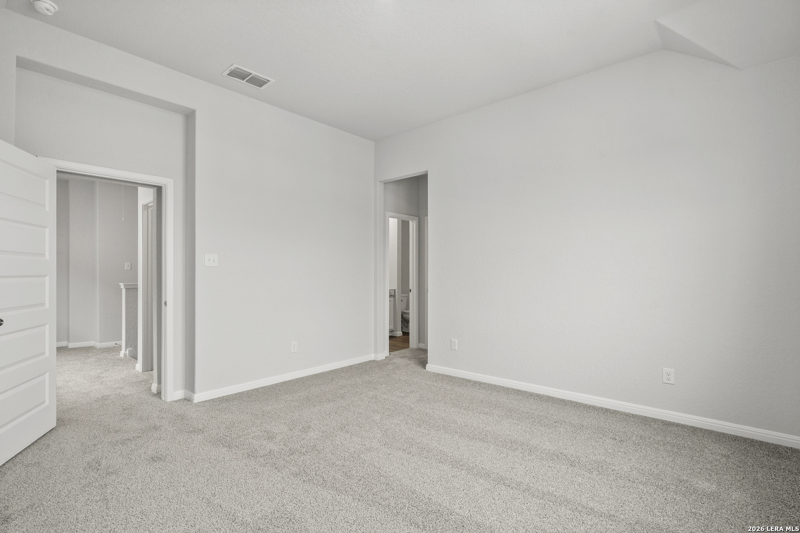 property viewer photo 19
