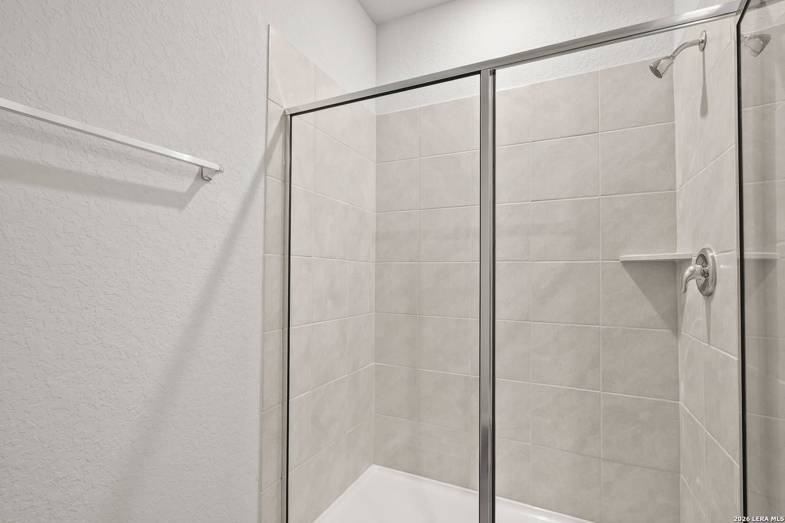 property viewer photo 22
