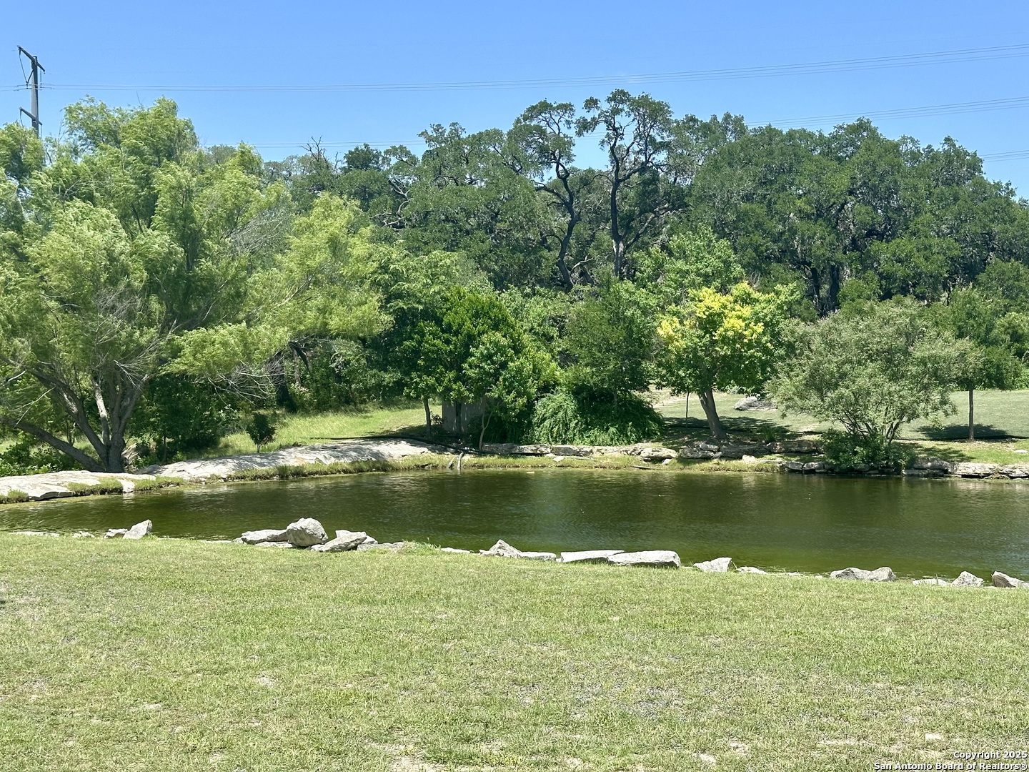 main property photo 10