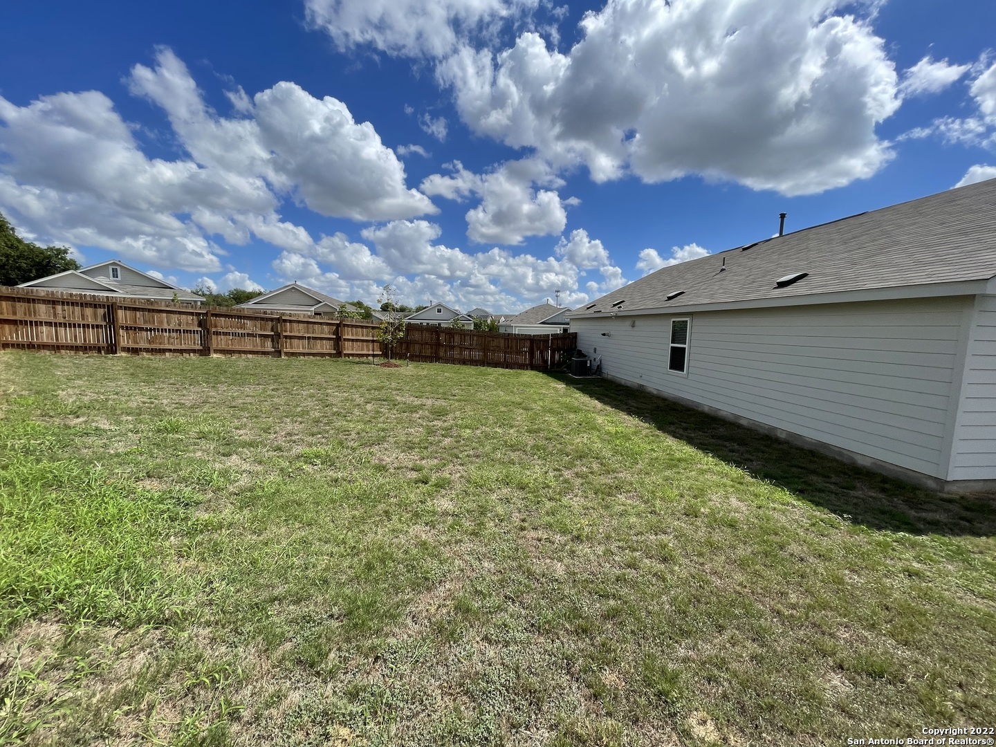 property viewer photo 21
