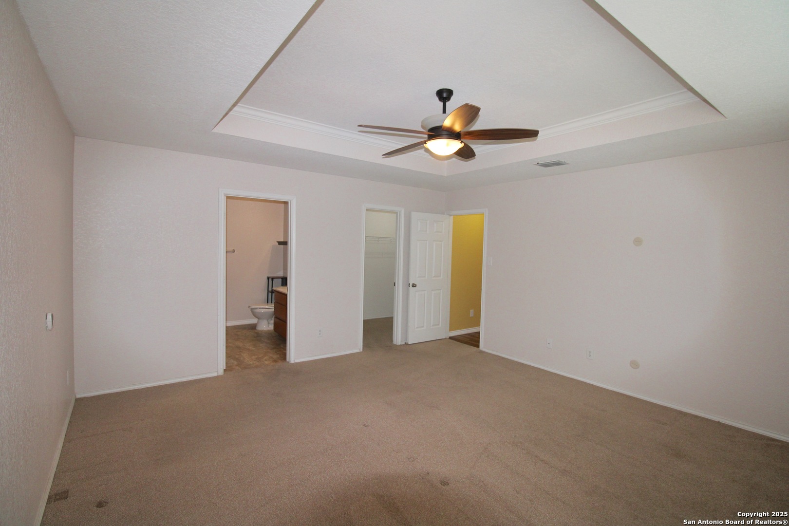 property viewer photo 11