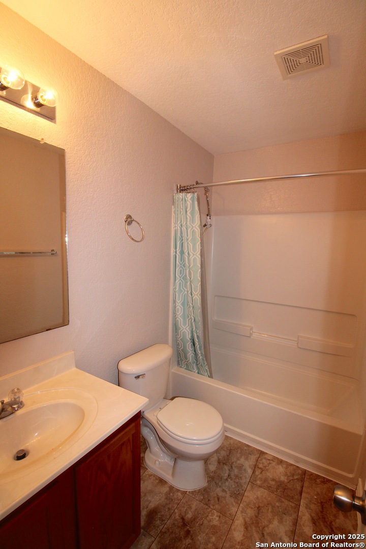 property viewer photo 18