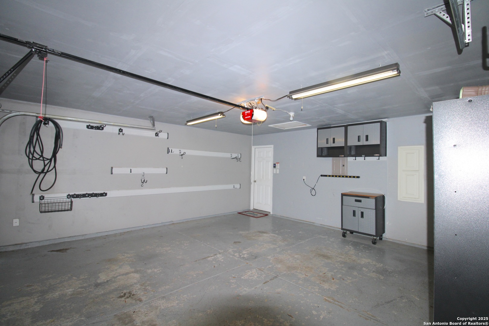 property viewer photo 20