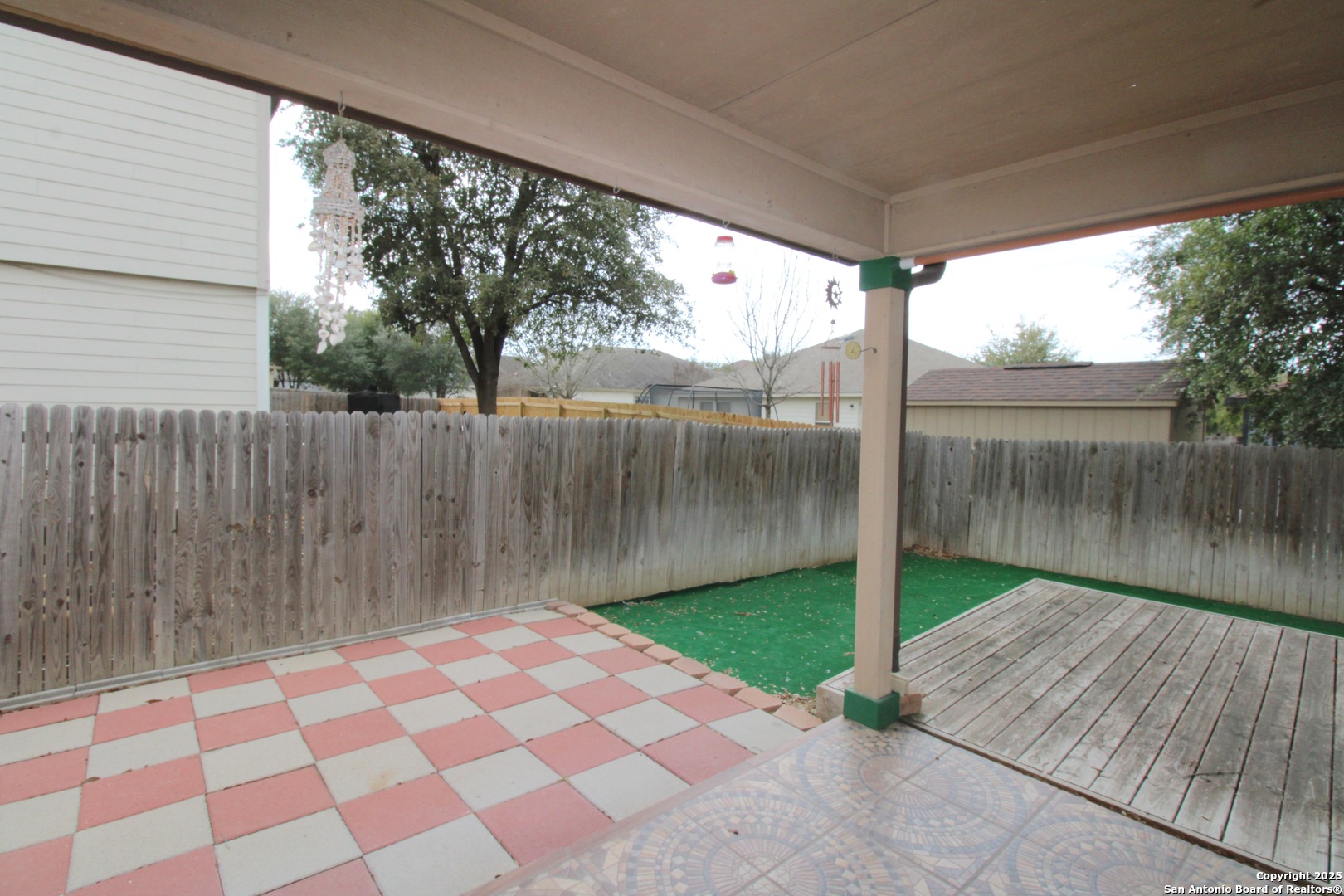 property viewer photo 24