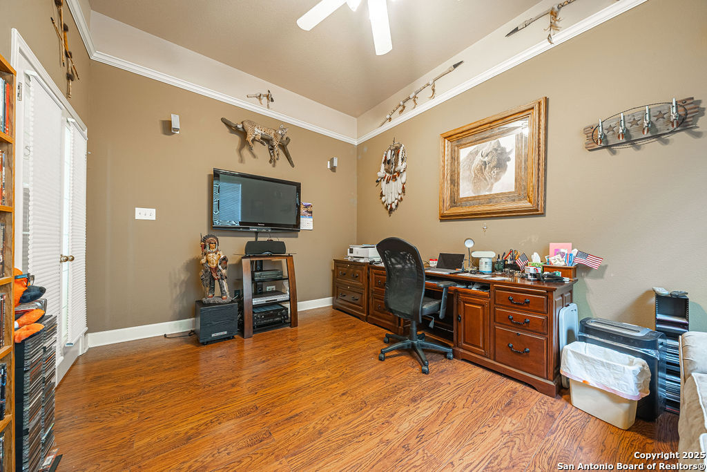 property viewer photo 12