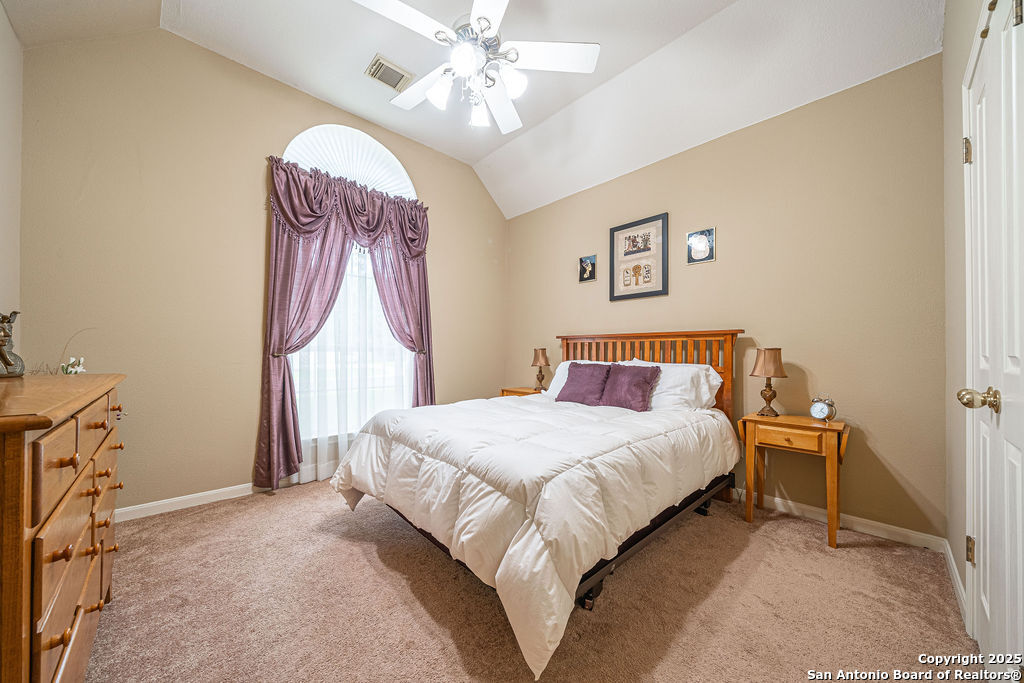 property viewer photo 13
