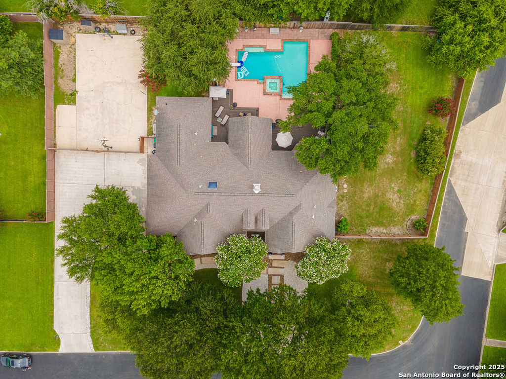 property viewer photo 24