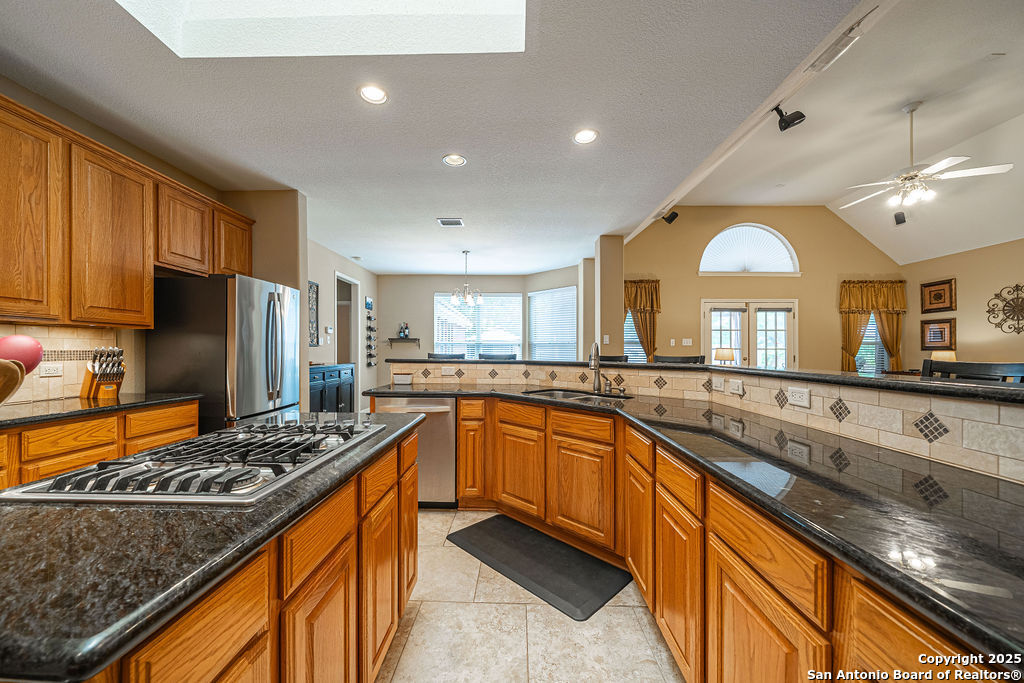 property viewer photo 3
