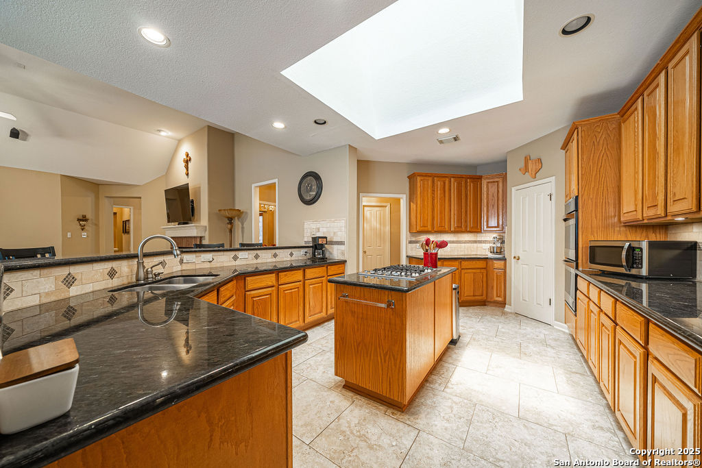 property viewer photo 5