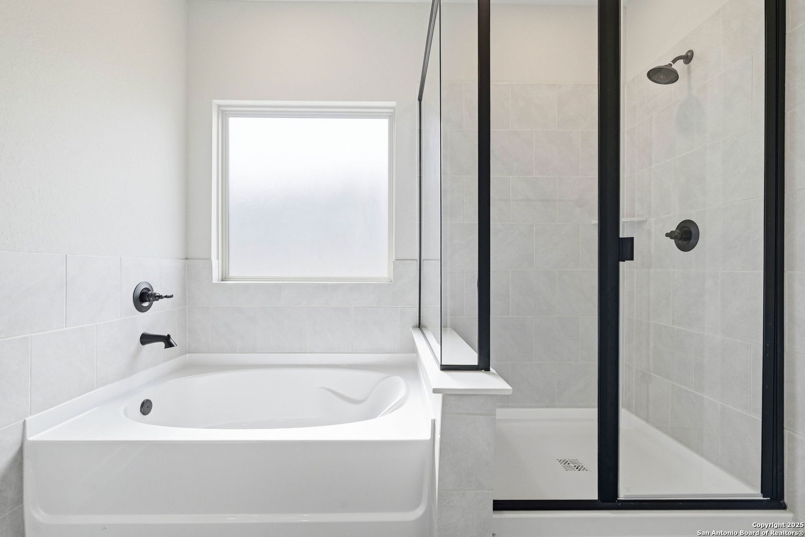 property viewer photo 26