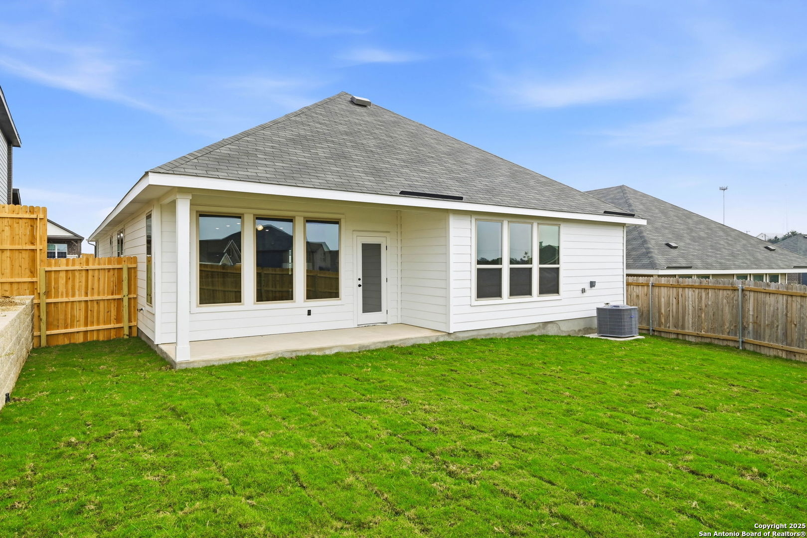 property viewer photo 29