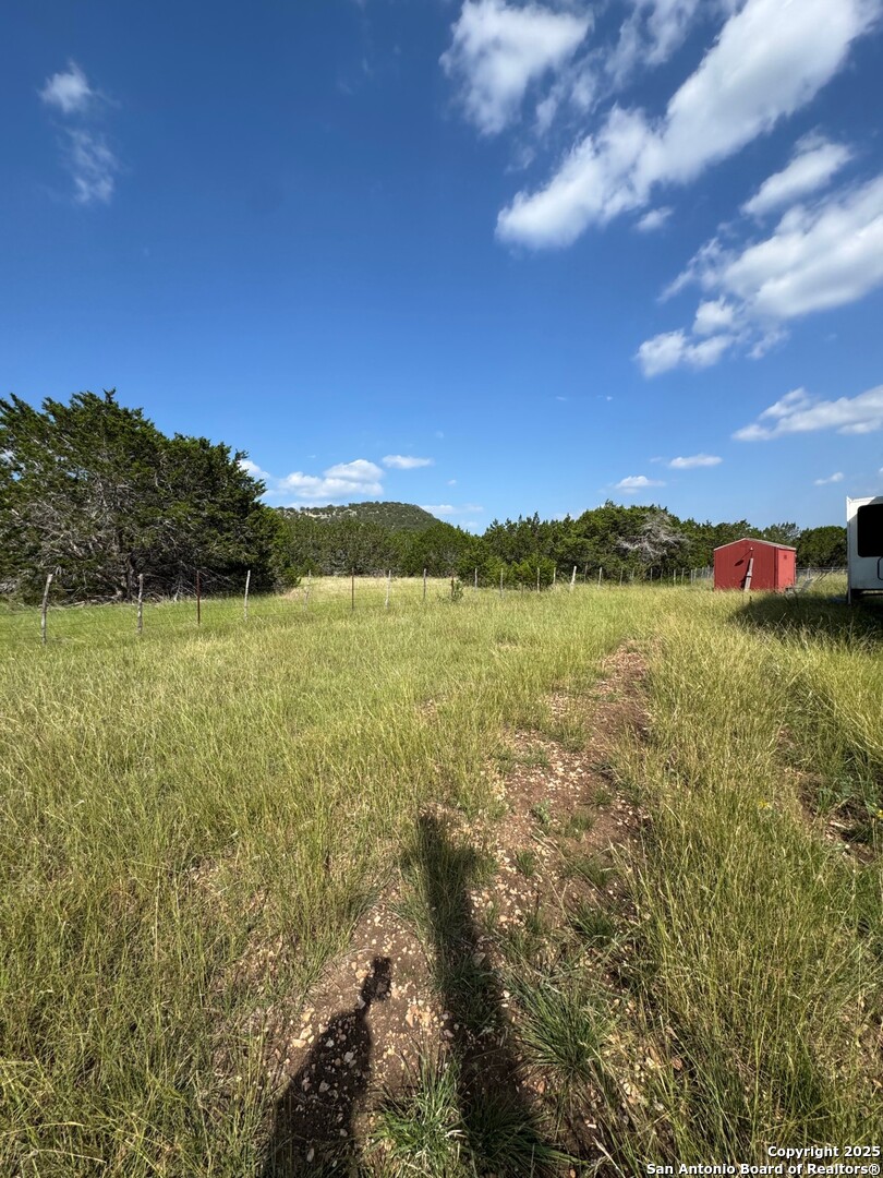 property viewer photo 1