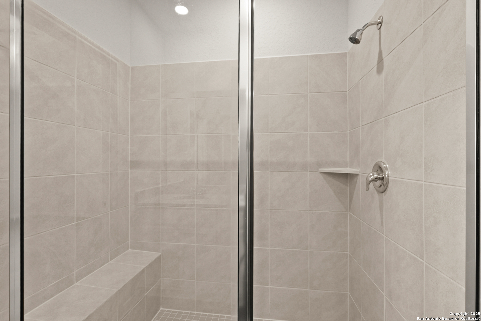 property viewer photo 15