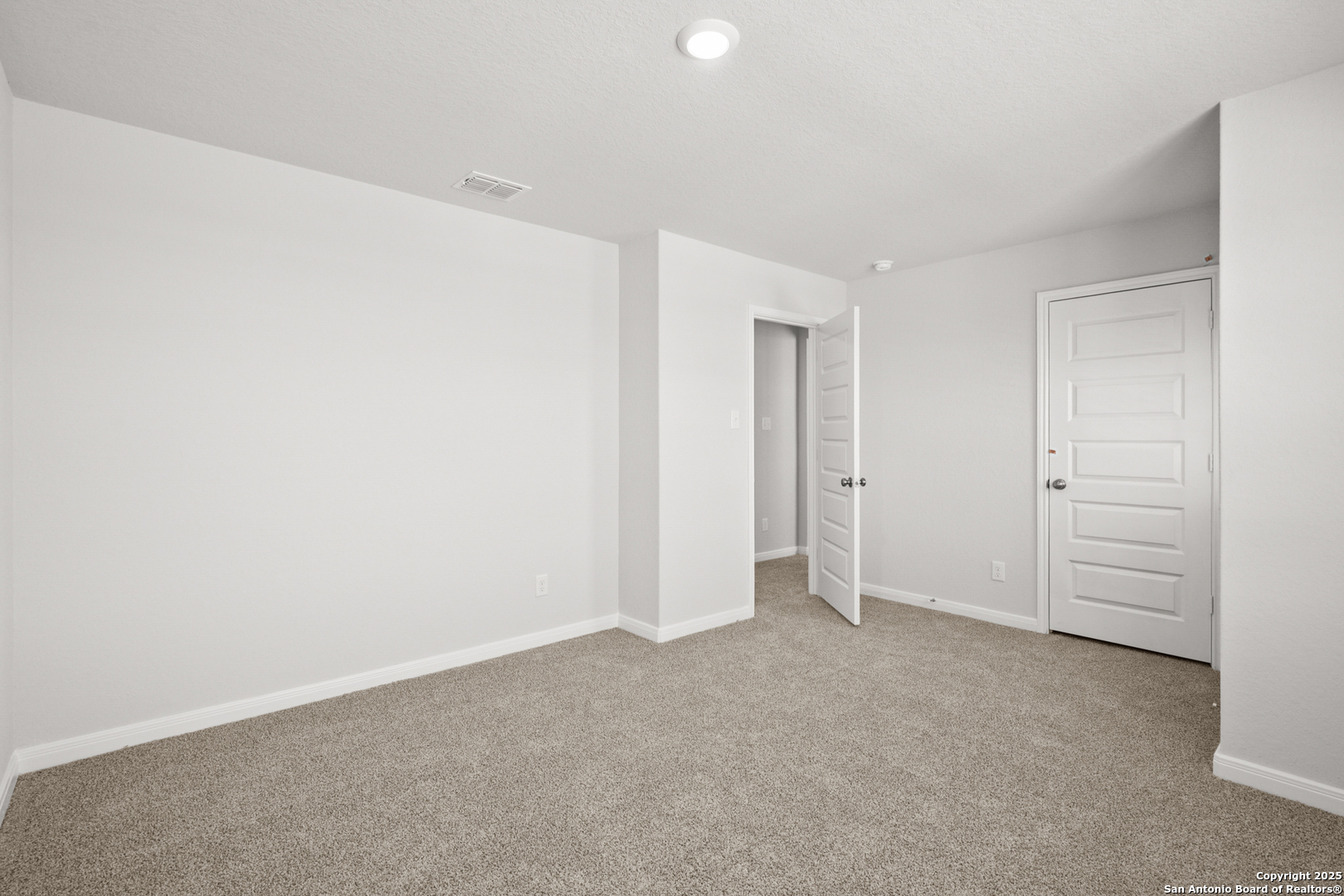 property viewer photo 20