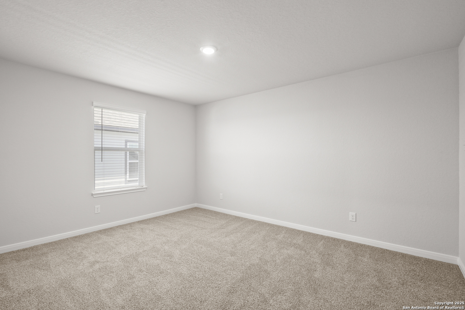 property viewer photo 21