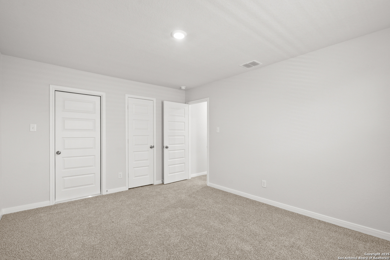 property viewer photo 22