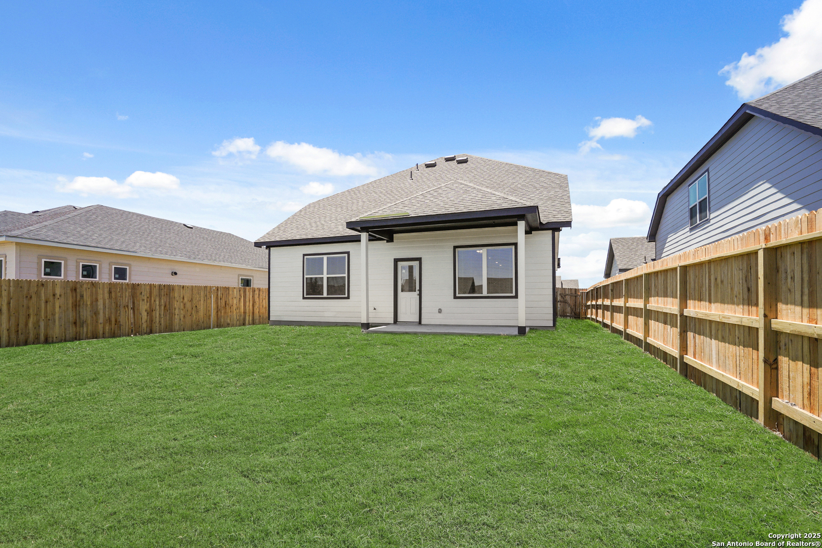 property viewer photo 25
