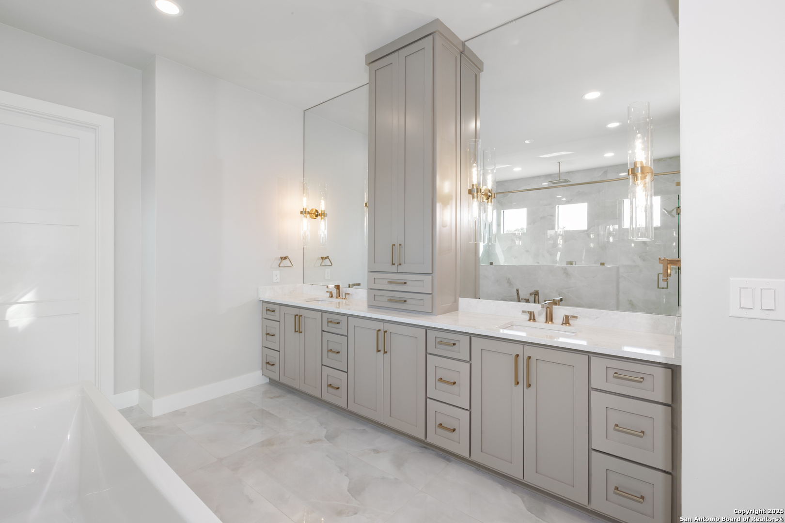 property viewer photo 15