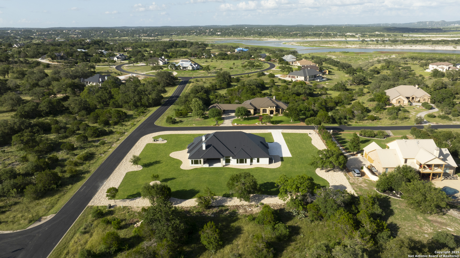 property viewer photo 34