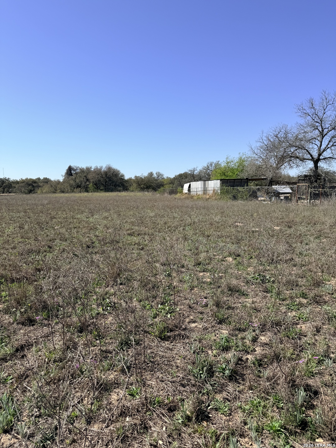 main property photo 17